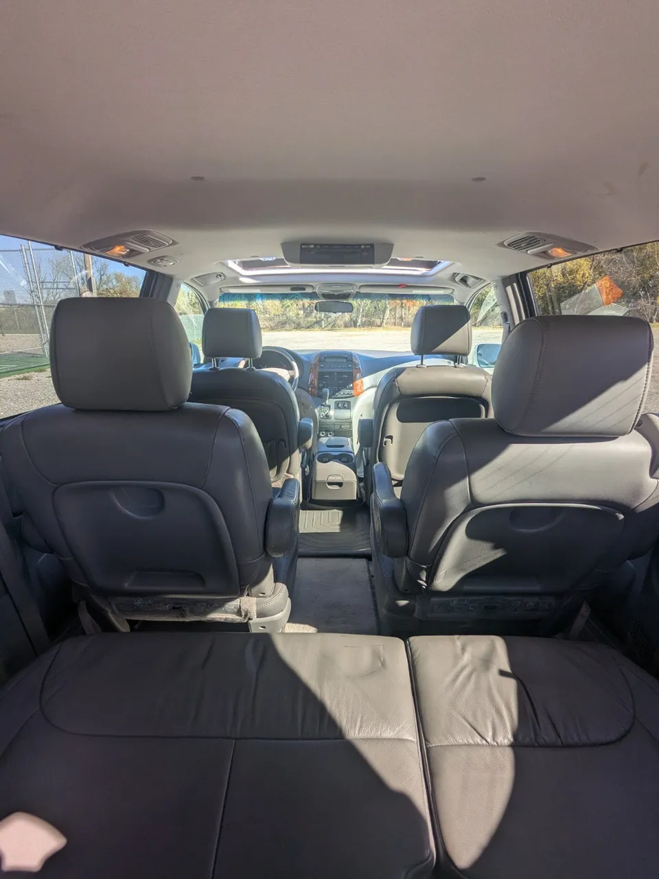 Toyota Sienna 2008 photo 2