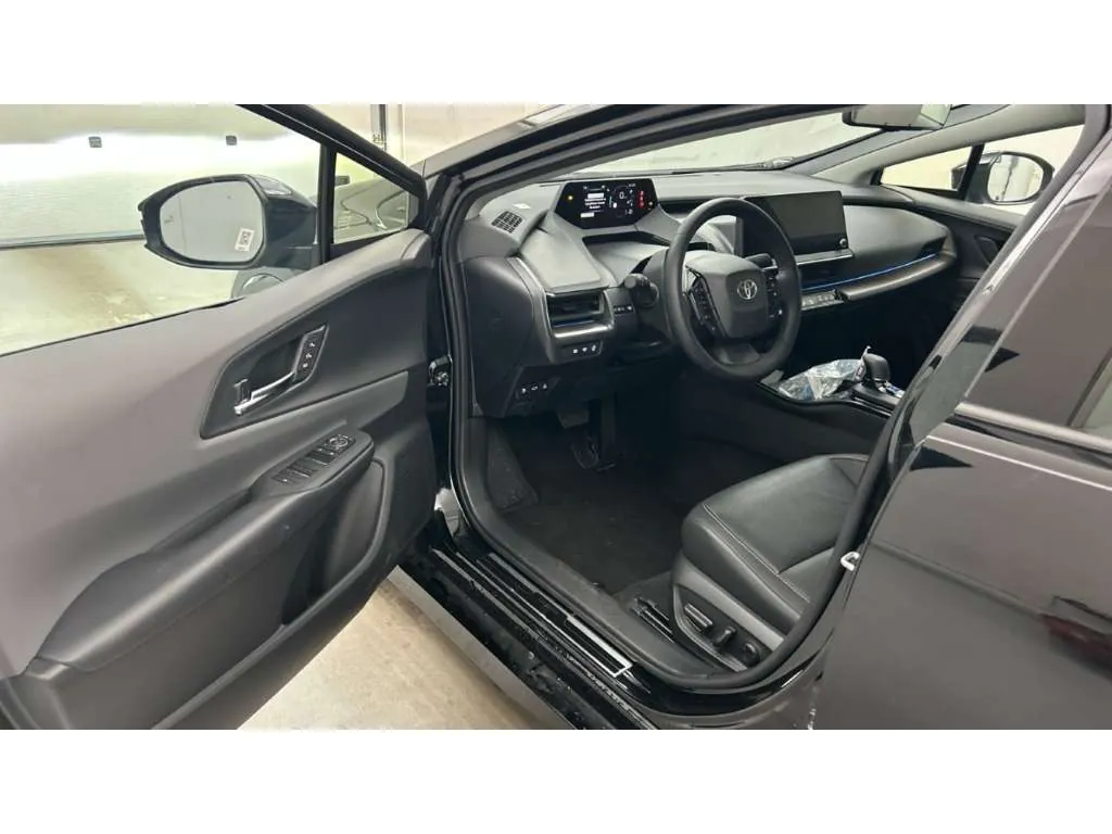 Toyota Prius 2024 photo 5