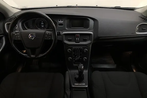 Volvo V40 2015 photo 2