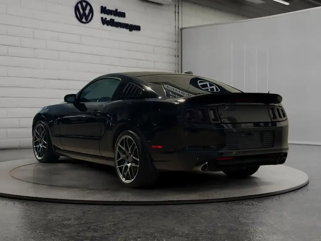 Ford Mustang 2014 photo 3