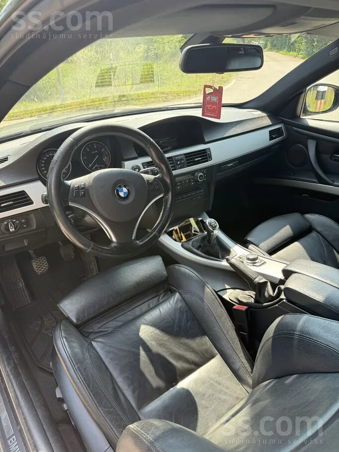 BMW E92 2010 photo 5