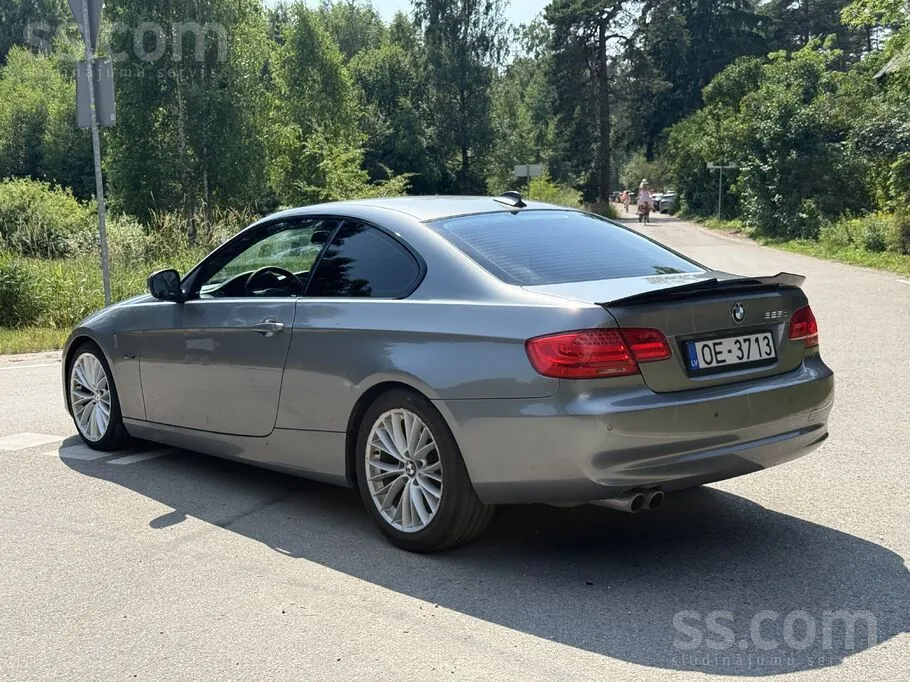 BMW E92 2010 photo 3