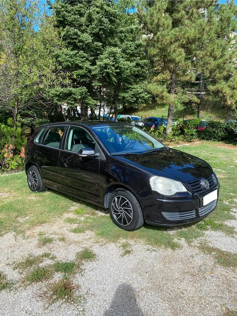 Volkswagen Polo 2005 photo 2