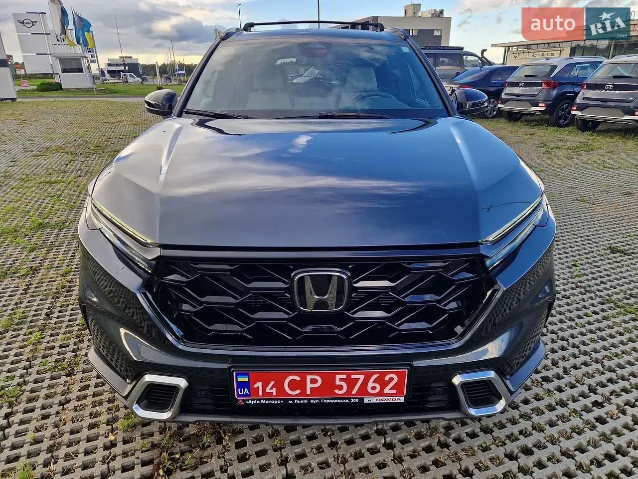 Honda Cr-V 2023 photo 2