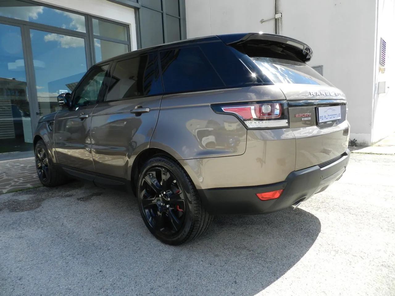 Land Rover Range Rover Sport 2016 photo 4