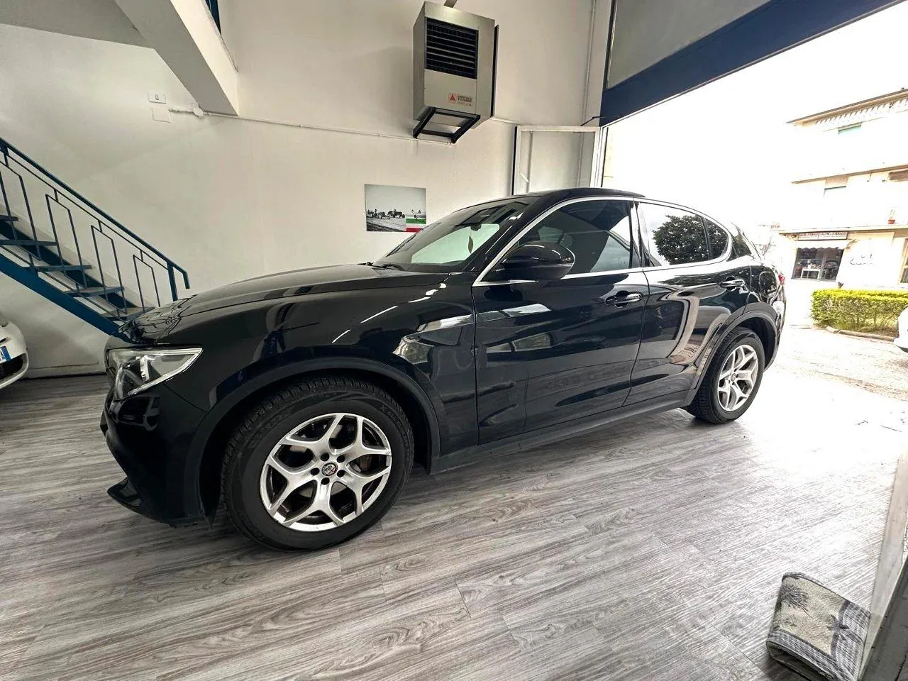 Alfa Romeo Stelvio 2017 photo 3