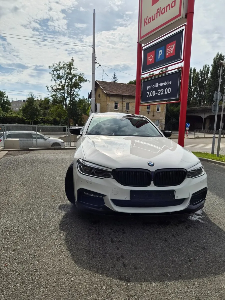 BMW 530 2018 photo 3