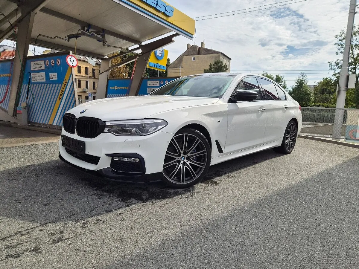 BMW 530 2018 photo 2