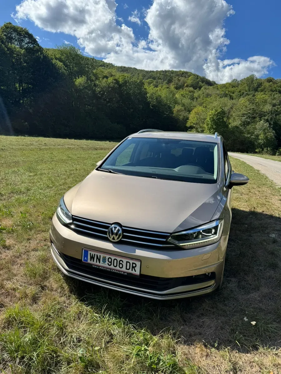 Volkswagen Touran 2017 photo 3