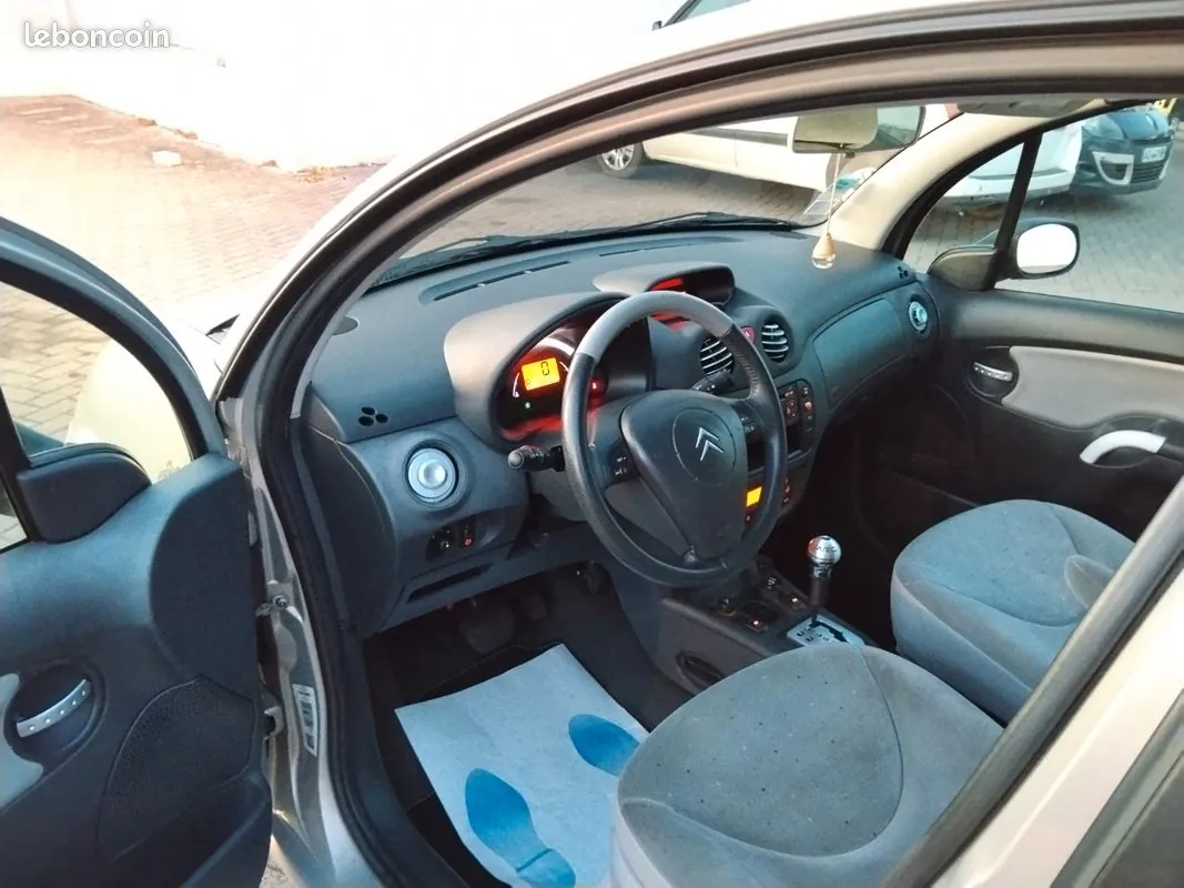 Citroen C3 2004 photo 2