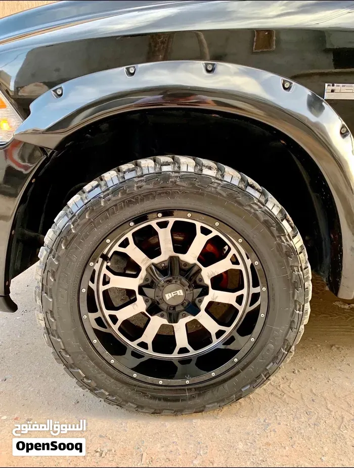 Dodge Ram 2012 photo 2