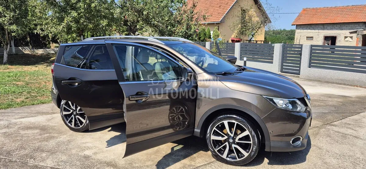Nissan Qashqai 2014 photo 4