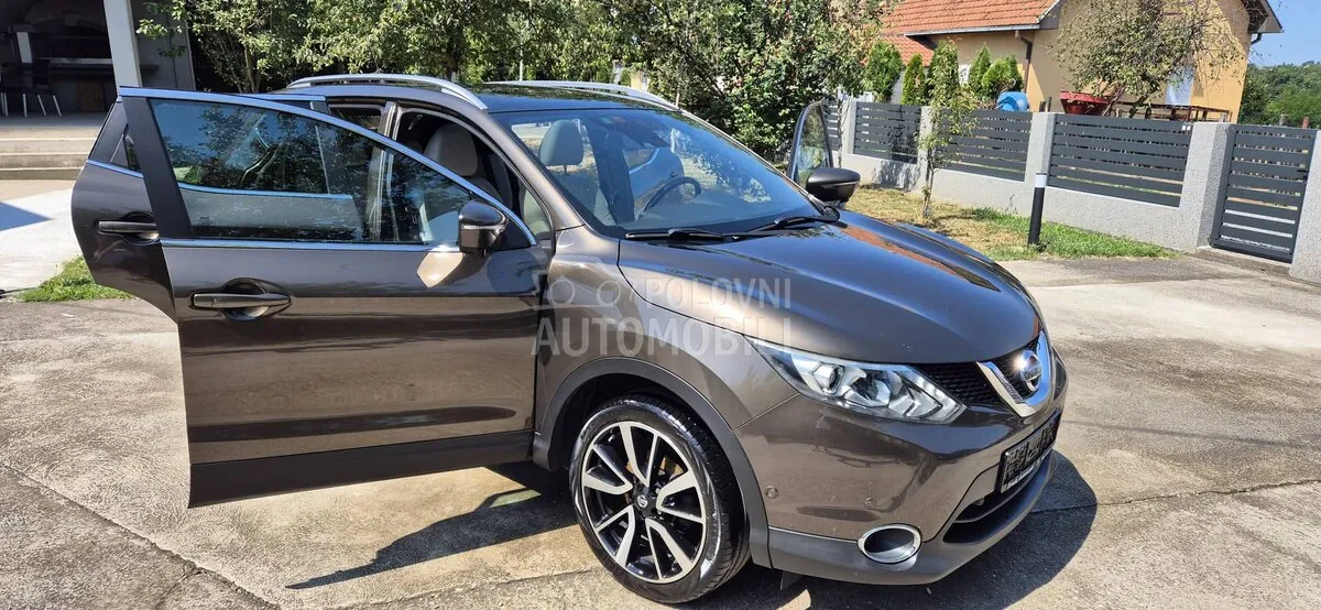 Nissan Qashqai 2014 photo 3