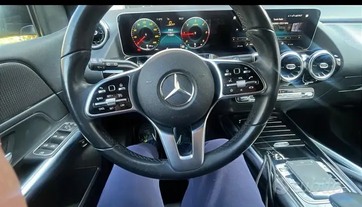 Mercedes-Benz B 180 2019 photo 5