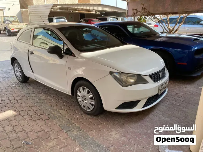 Toyota Yaris 2015 photo 4