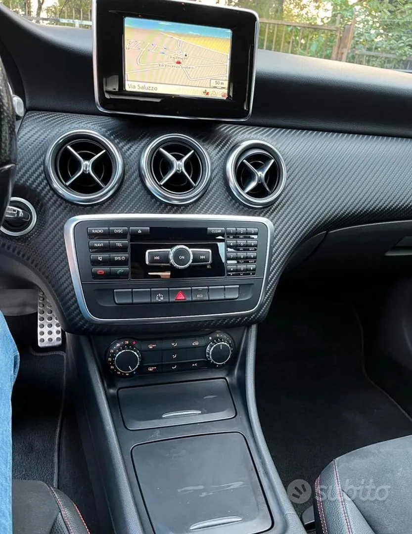 Mercedes-Benz A200 Cdi 2014 photo 4