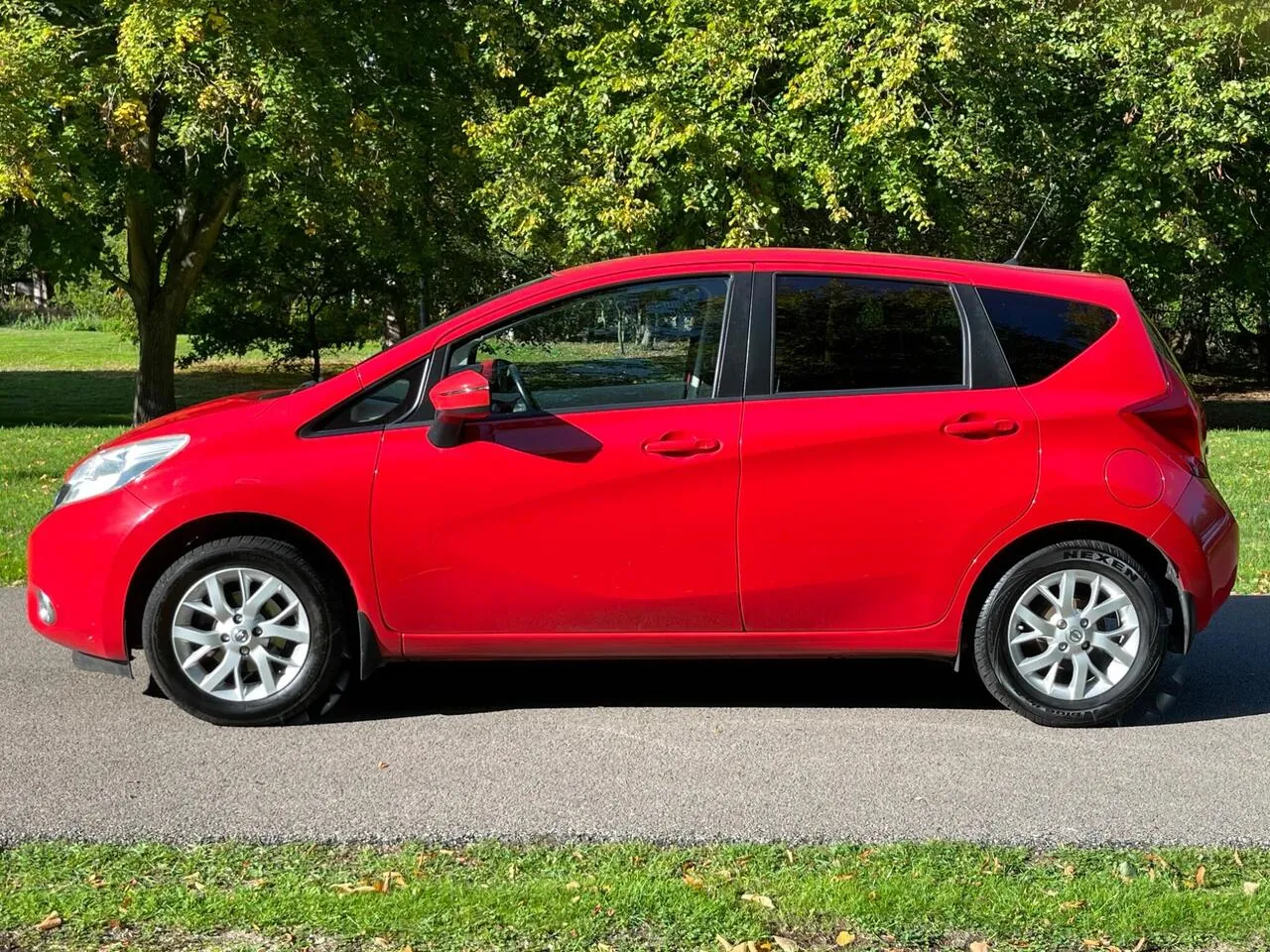 Nissan Note 2016 photo 5