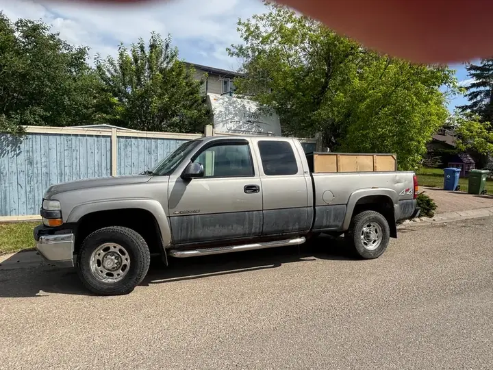 Chevrolet Silverado 2500 2002 photo 4