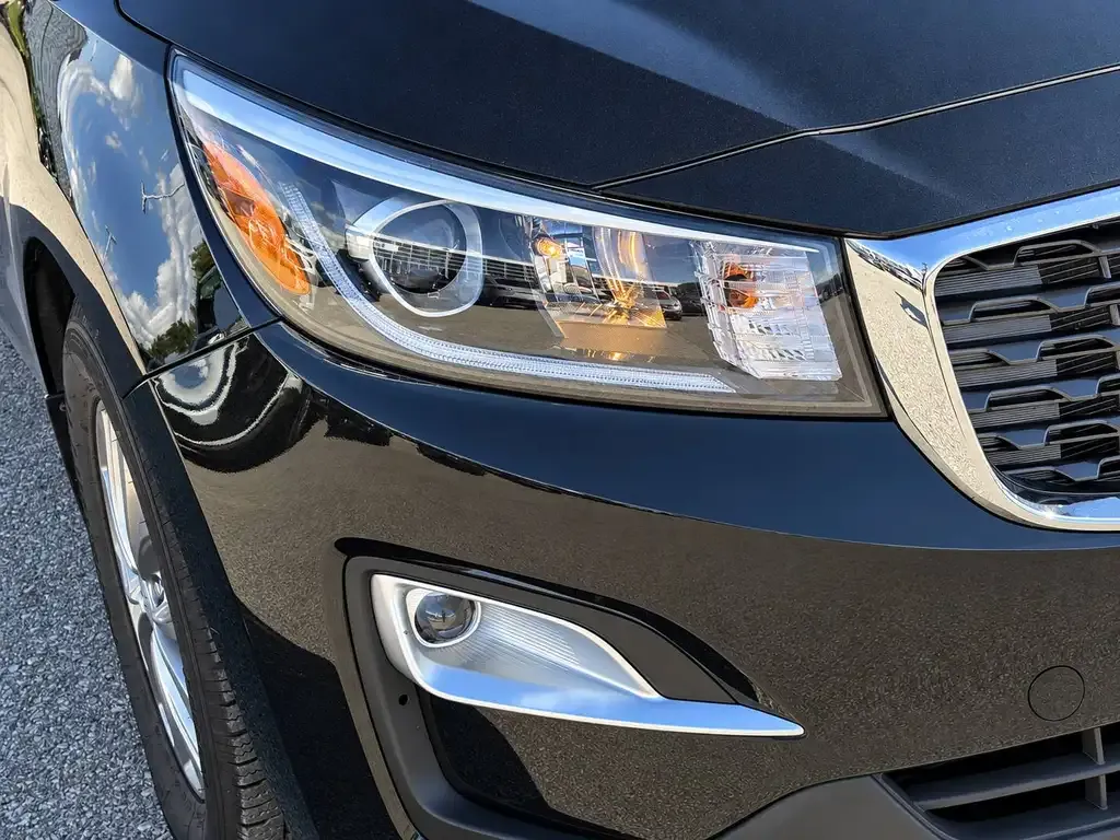 Kia Sedona 2020 photo 4