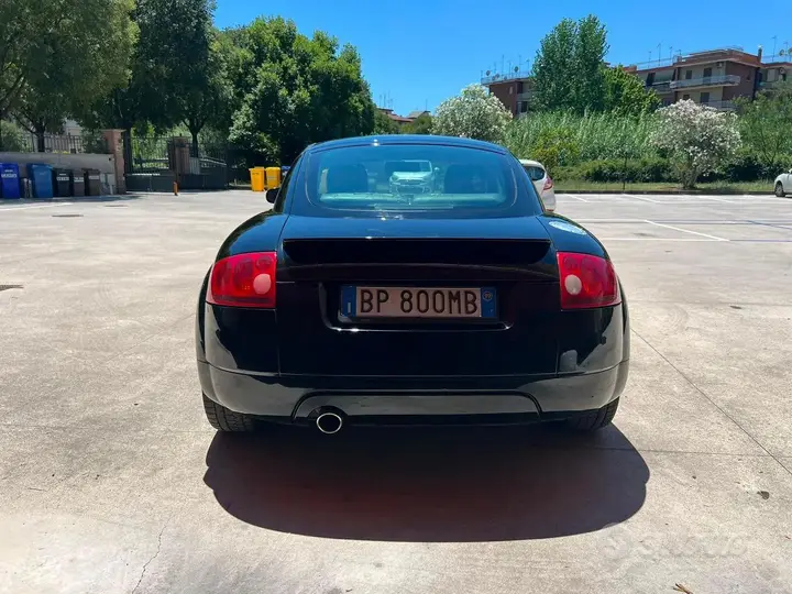 Audi Tt 1998 photo 4
