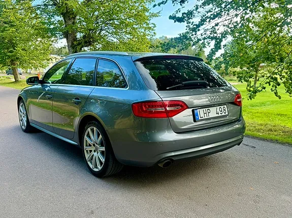 Audi A4 2013 photo 3