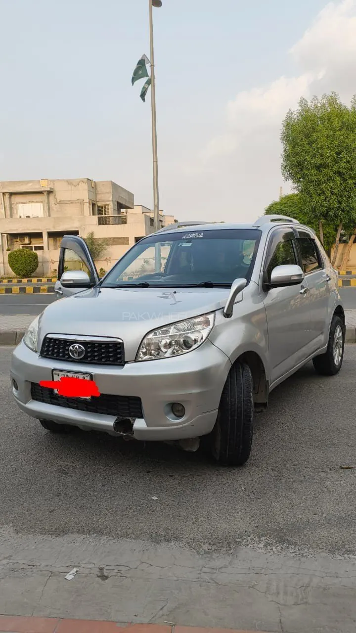 Toyota Rush