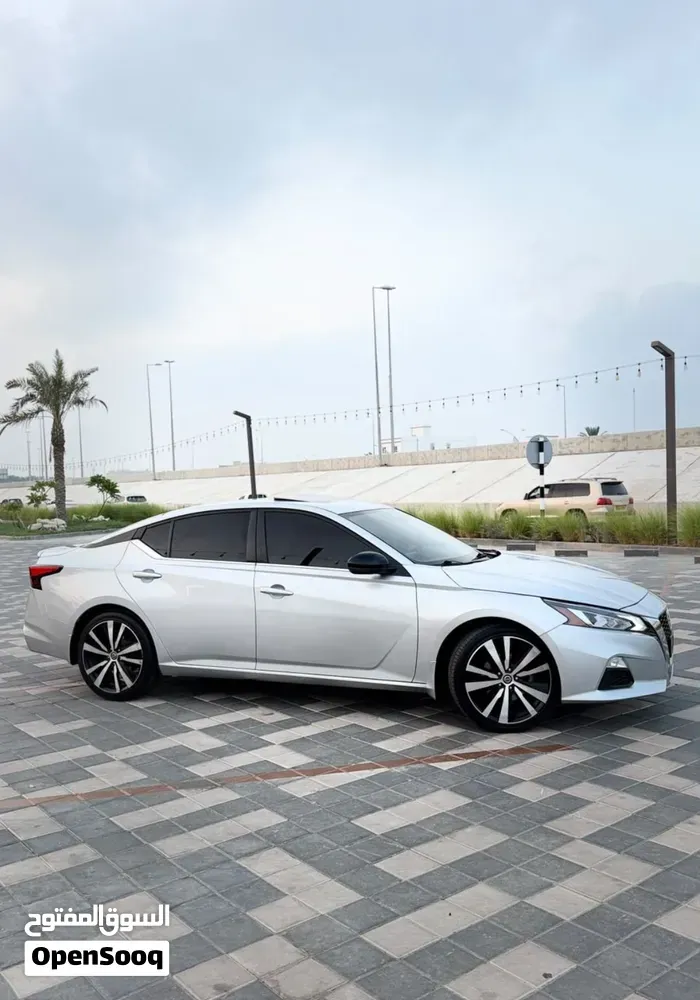 Nissan Altima 2020 photo 3