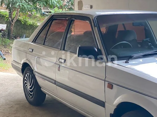 Nissan Sunny