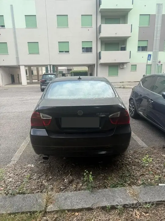 BMW 320D 2006 photo 5