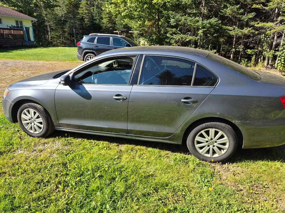 Volkswagen Jetta 2013 photo 4