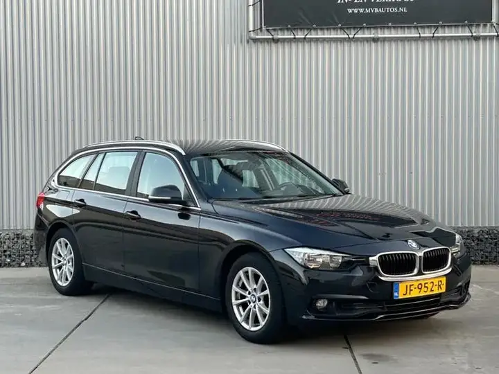 BMW 3Serie 2016 photo 2