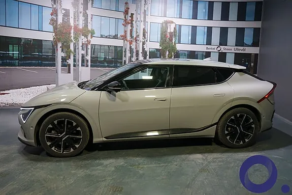 Kia Ev6 2025 photo 3