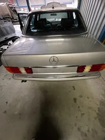 Mercedes-Benz 280 Se W126
