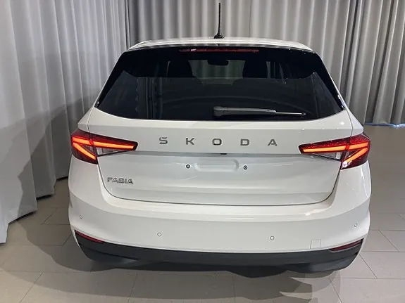 Skoda Fabia 2026 photo 5