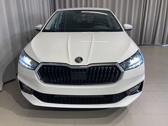Skoda Fabia 2026 photo 2