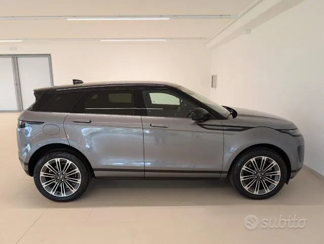 Land Rover Range Rover Evoque 2024 photo 5
