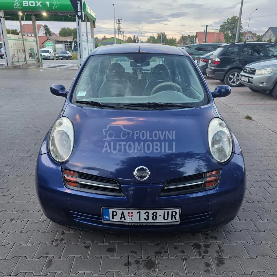 Nissan Micra 2004 photo 5