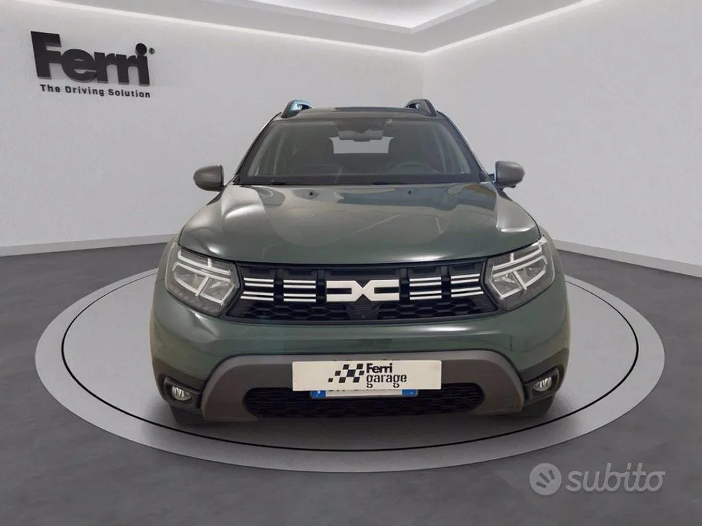 Dacia Duster 2023 photo 2