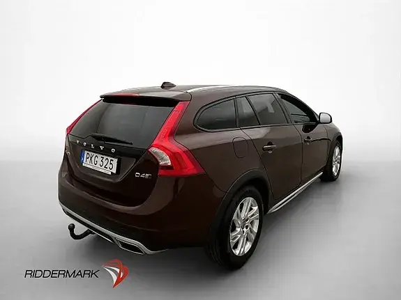 Volvo V60 Cross Country 2018 photo 5