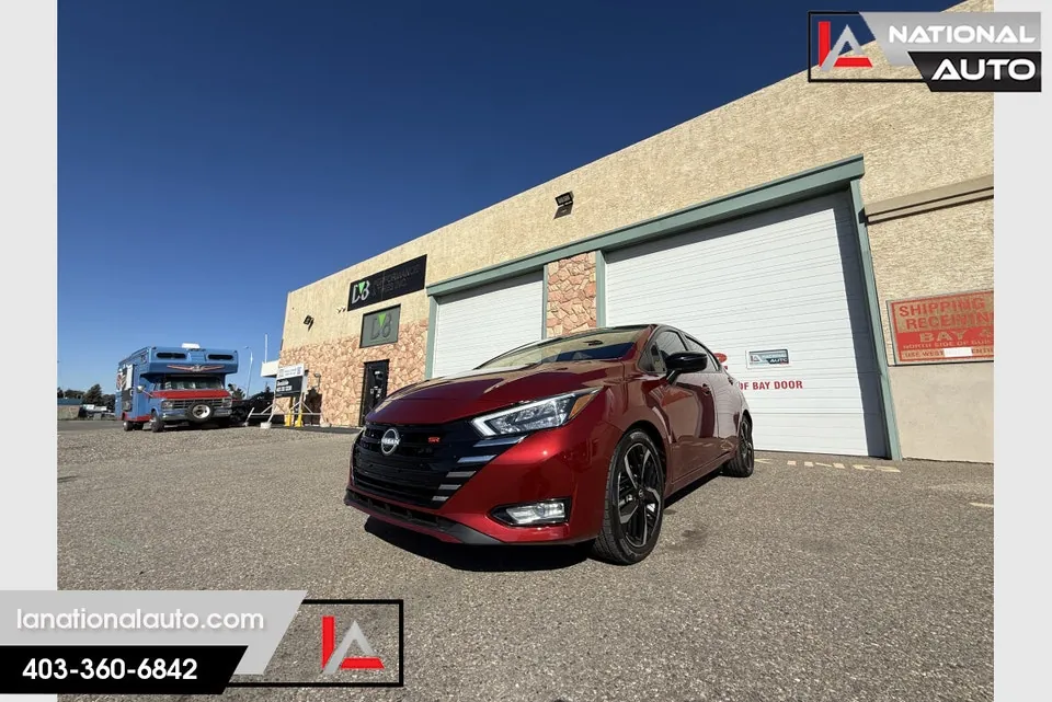 Nissan Versa 2023 photo 4