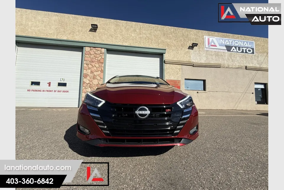 Nissan Versa 2023 photo 3