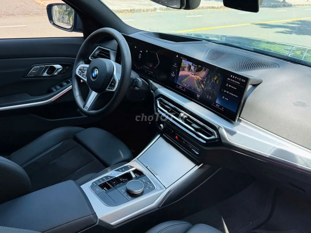 BMW 3 Series 2024 photo 5