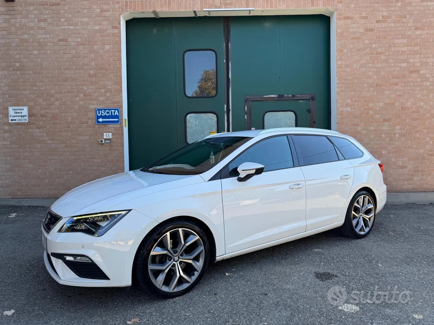 Seat Leon 2018 photo 2