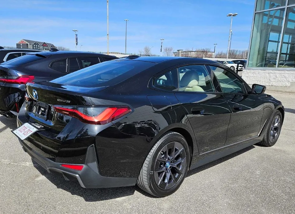 BMW I4 2023 photo 4