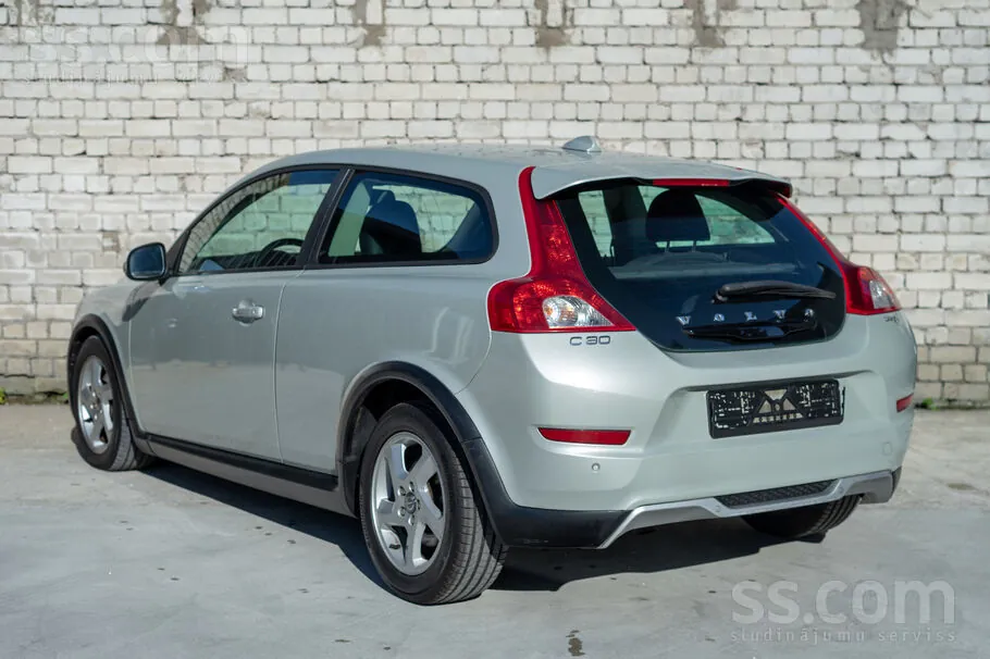 Volvo C30 2010 photo 4