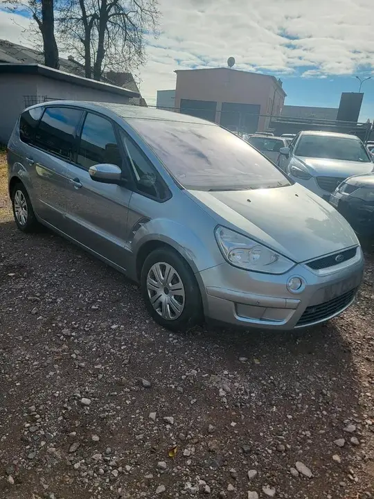 Ford S-Max