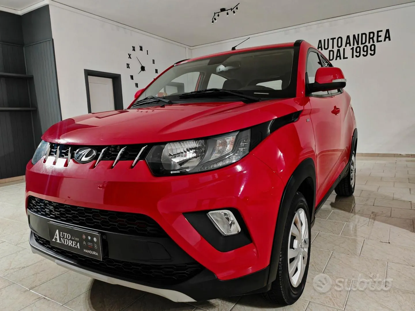 Mahindra Kuv100