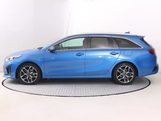 Kia Ceed Sw 2020 photo 2