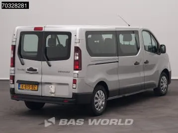 Renault Trafic 2019 photo 2