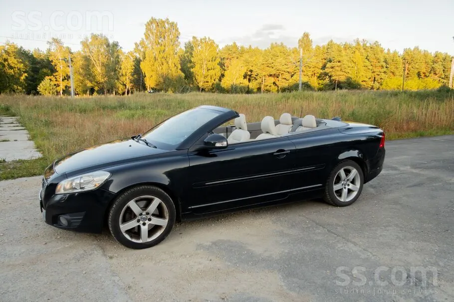 Volvo C70 2010 photo 4